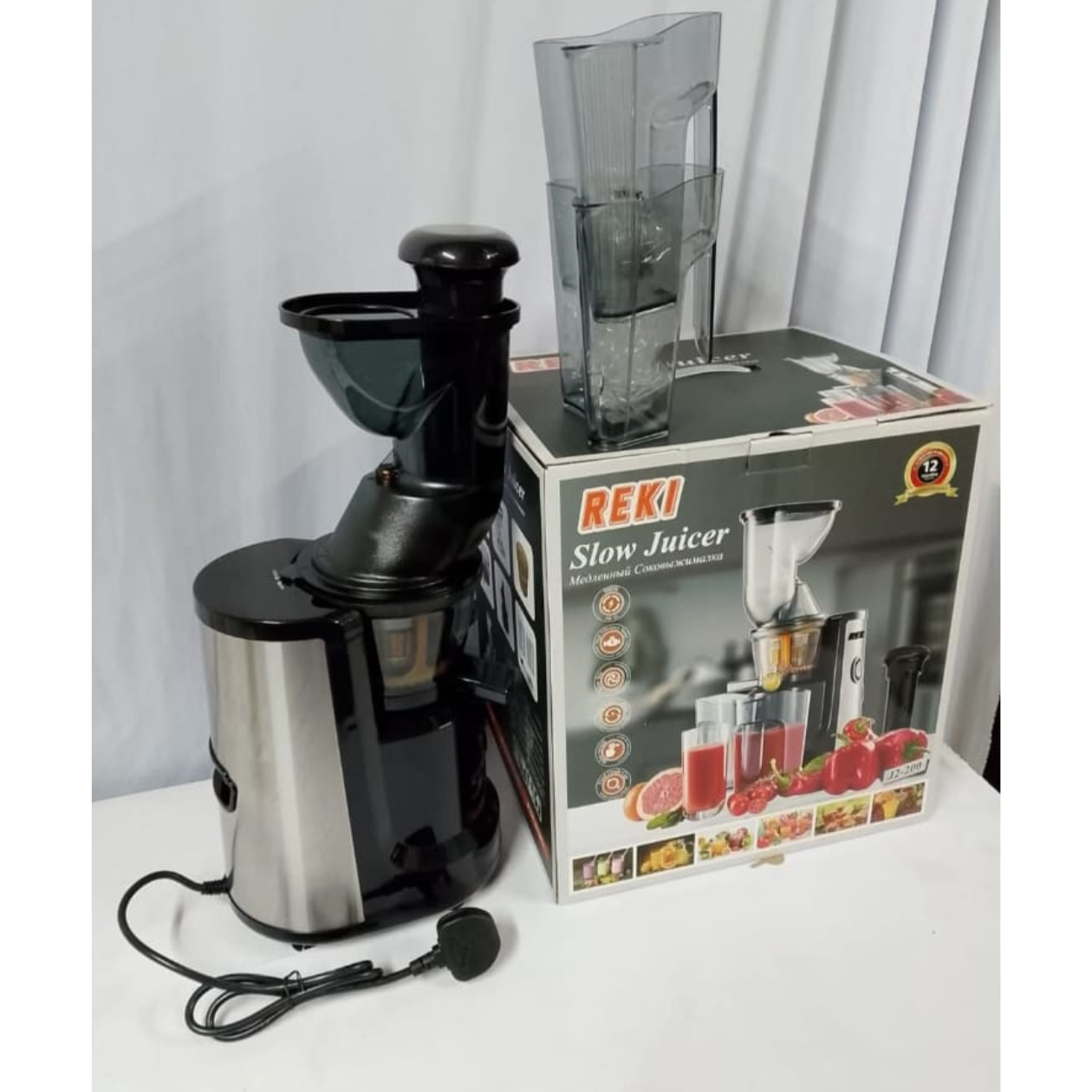 Reki slow juicer