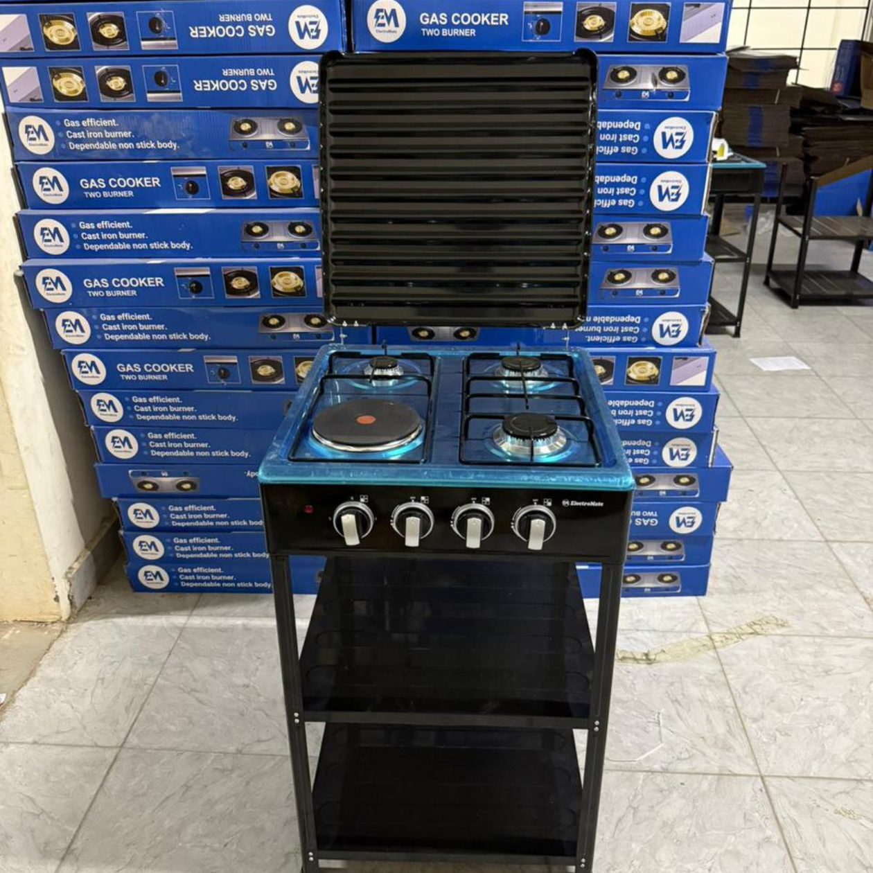 Electromate 3+1 standing cooker with shelves - Image 2
